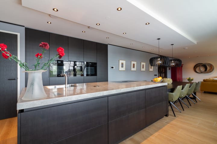 Foto 12 van Wilhelminaplein 10-D02