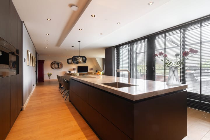 Foto 14 van Wilhelminaplein 10-D02