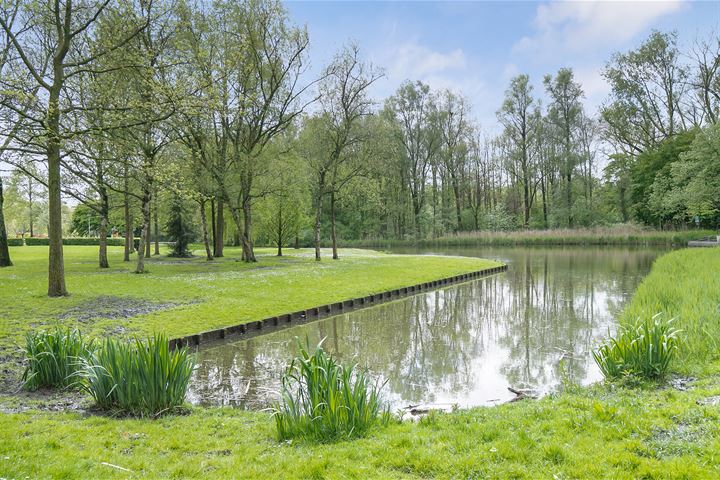 View photo 27 of Vroesenlaan 8-A