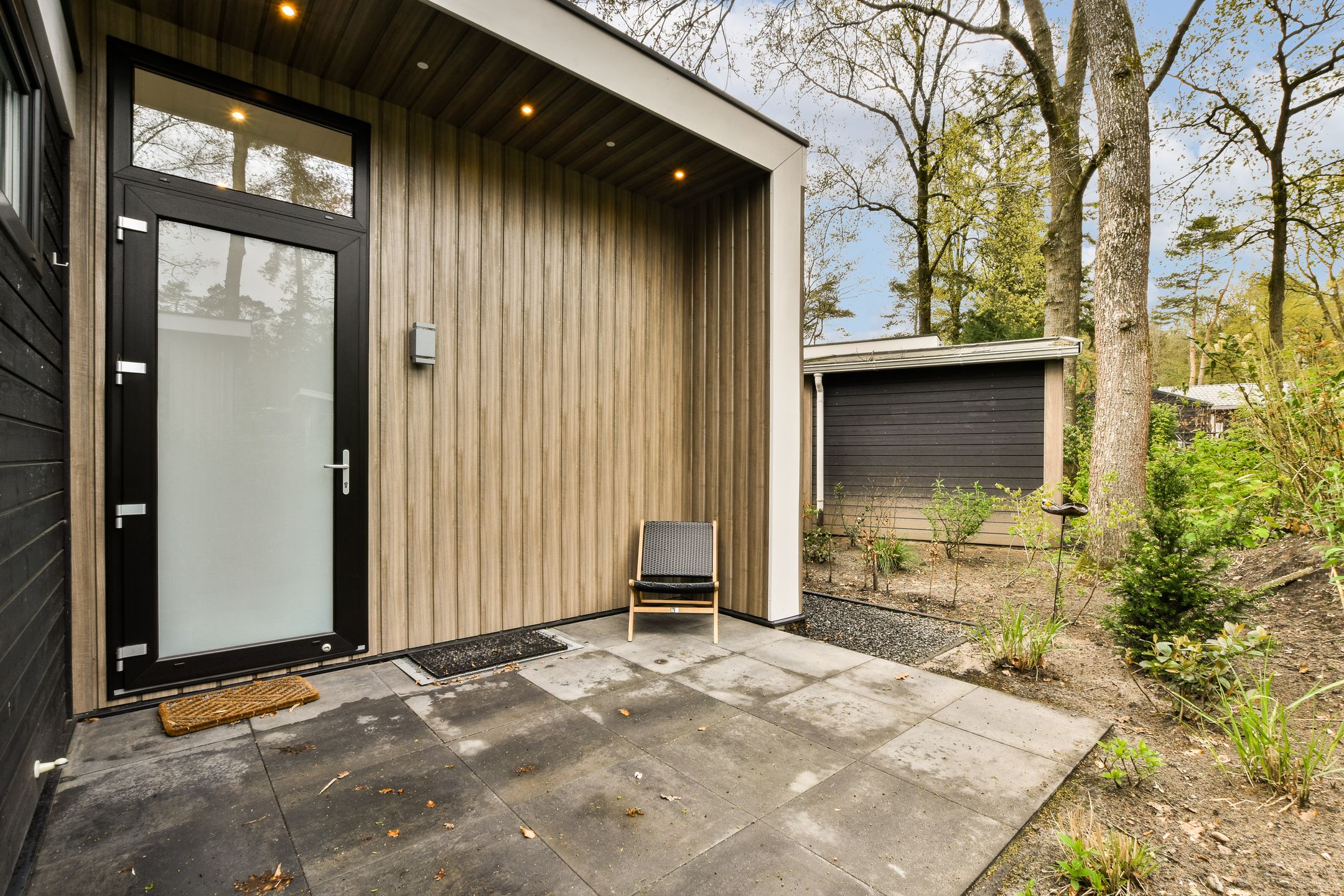2-bedroom freehold villa in Hoenderloo (Gem. Apeldoorn) — photo 4 of 5