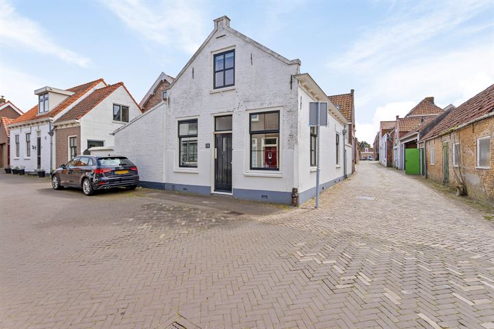 Bekijk foto 2 van Nieuwstraat 18