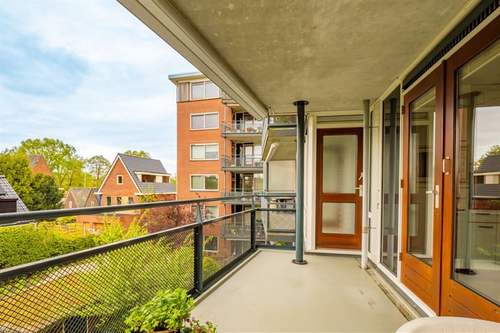 Bekijk foto 17 van Hengeveldstraat 148