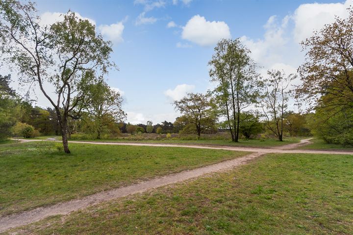 Bekijk foto 33 van Aagje Dekenlaan 211