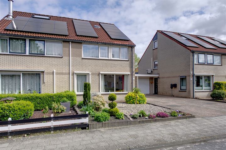 Bekijk foto 3 van Beukemastraat 25