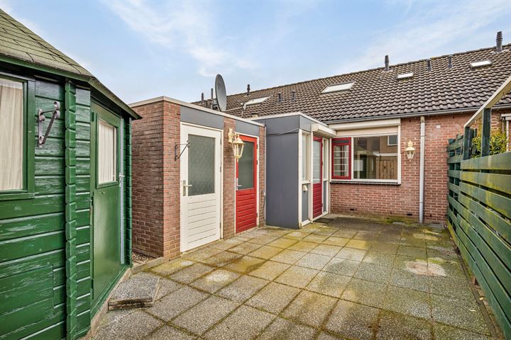 View photo 12 of Sperwerstraat 36