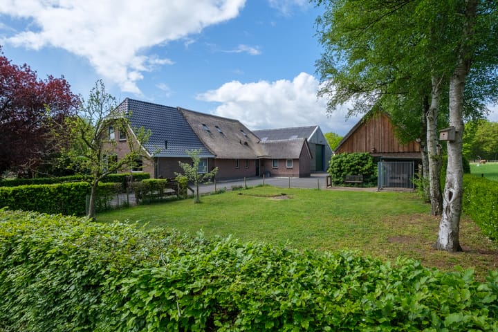 Foto 68 van Middendorpsstraat 14