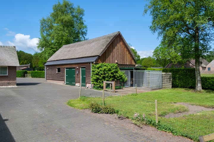 Foto 69 van Middendorpsstraat 14