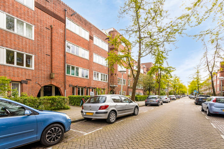 Bekijk foto 27 van Vespuccistraat 130-III