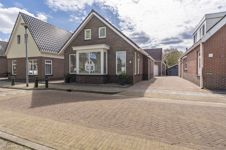 Bekijk foto 1 van Oosterkade 12