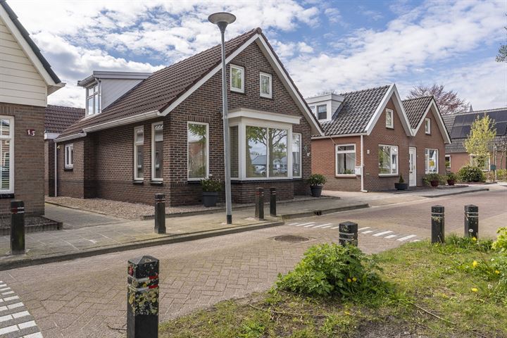 Bekijk foto 3 van Oosterkade 12