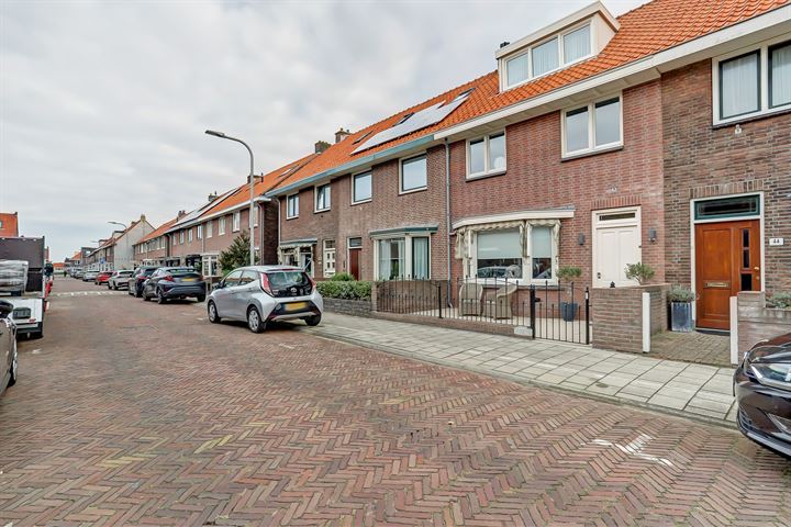 Bekijk foto 36 van Ligusterstraat 42