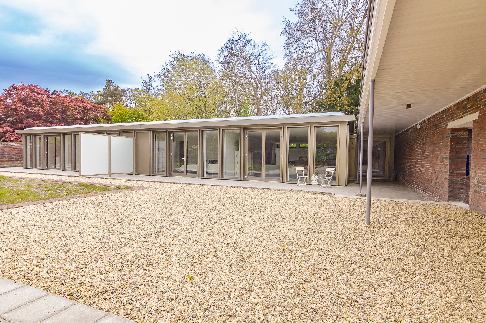 Stationsweg, 213, Zuidlaren, 9471GP, Drenthe, Nederland 213 