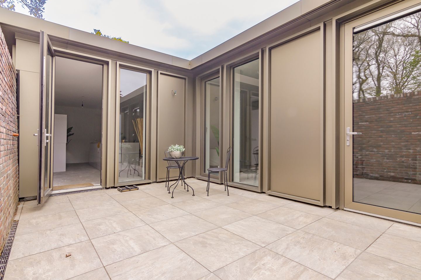 Foto 35 van Stationsweg 213