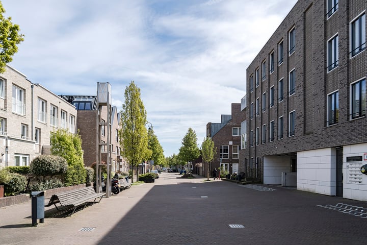 Bekijk foto 43 van Jozef Israëlsstraat 30