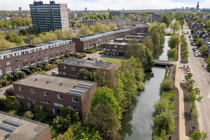 Bekijk foto 41 van Prof. Zonnebloemhof 9