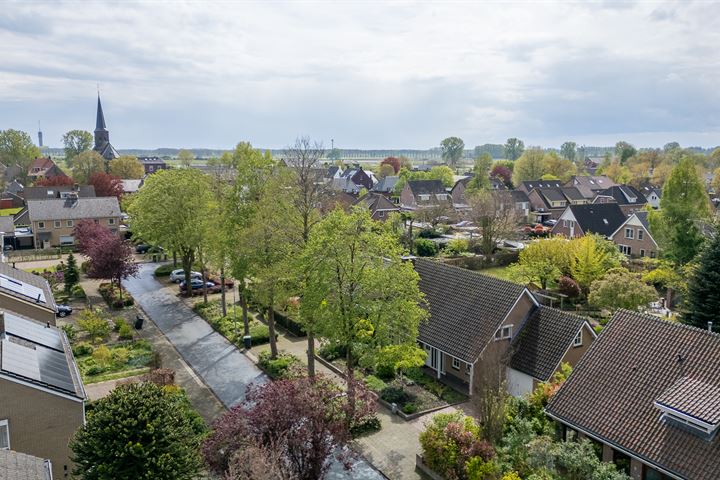 View photo 60 of Burg. Hillenaarstraat 8