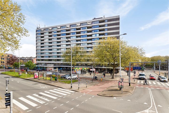 Bekijk foto 1 van Bentinckplein 78