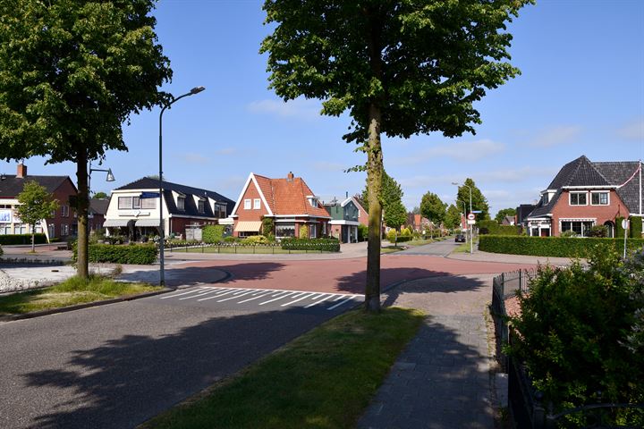 Bekijk foto 4 van Kanaalstraat 44