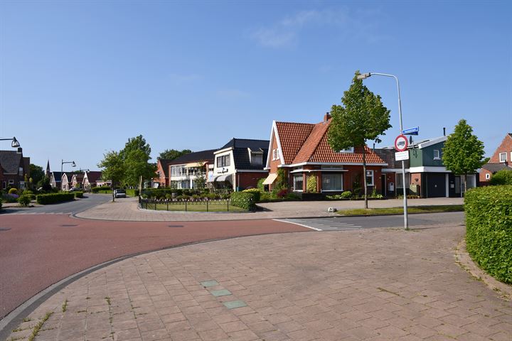 Bekijk foto 33 van Kanaalstraat 44