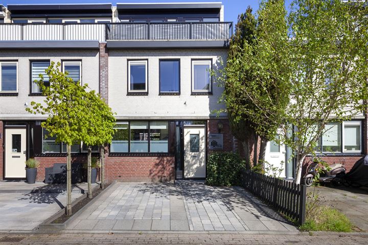 Bekijk foto 1 van Sweelinckstraat 7