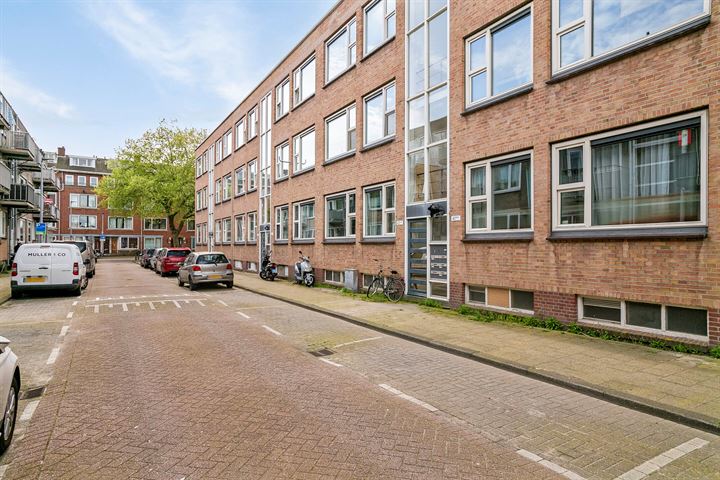 Bekijk foto 1 van Finsestraat 41-B