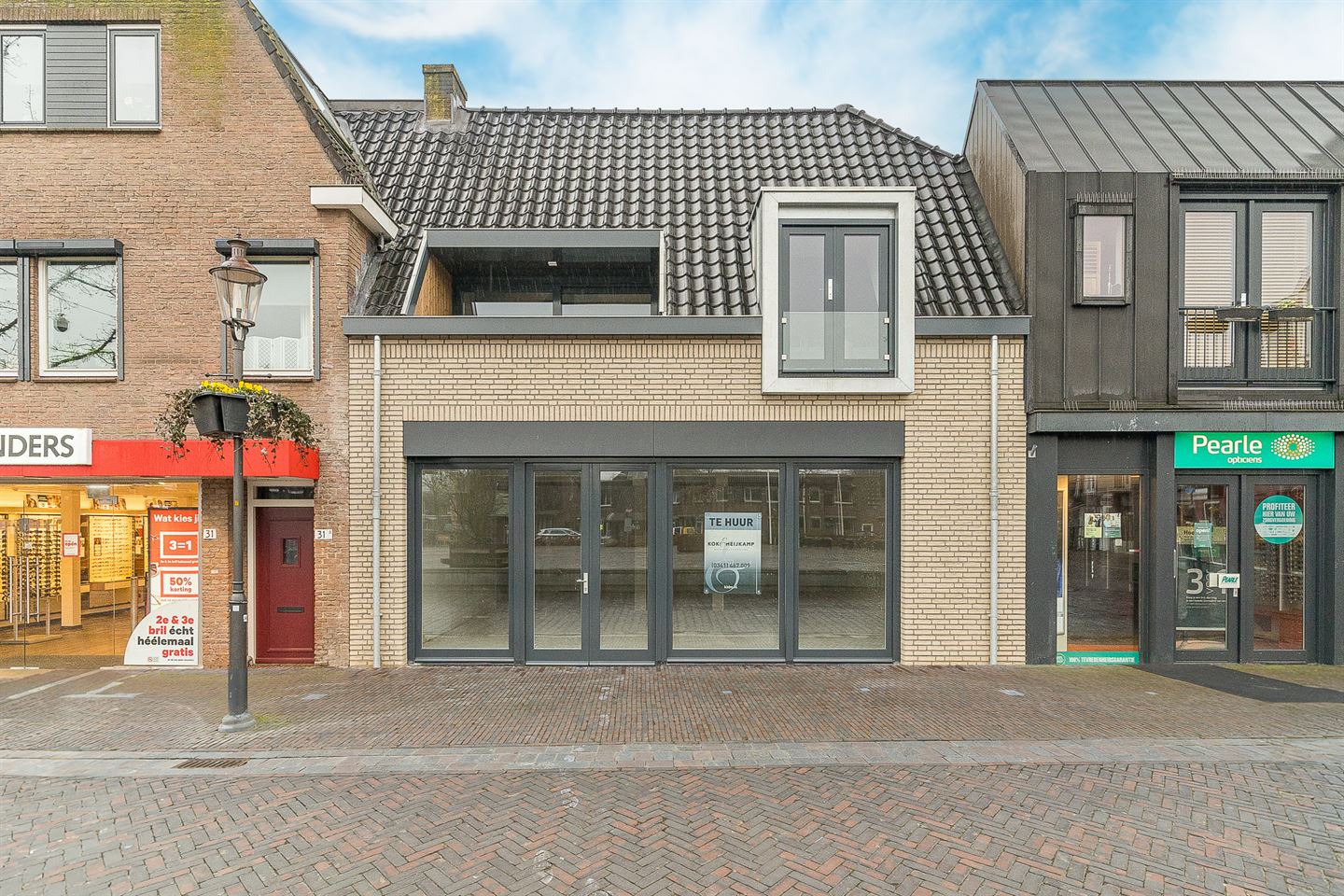 Bekijk foto 1 van Dorpsstraat 33