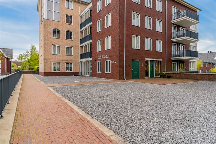 Bekijk foto 9 van Korfstraat 84