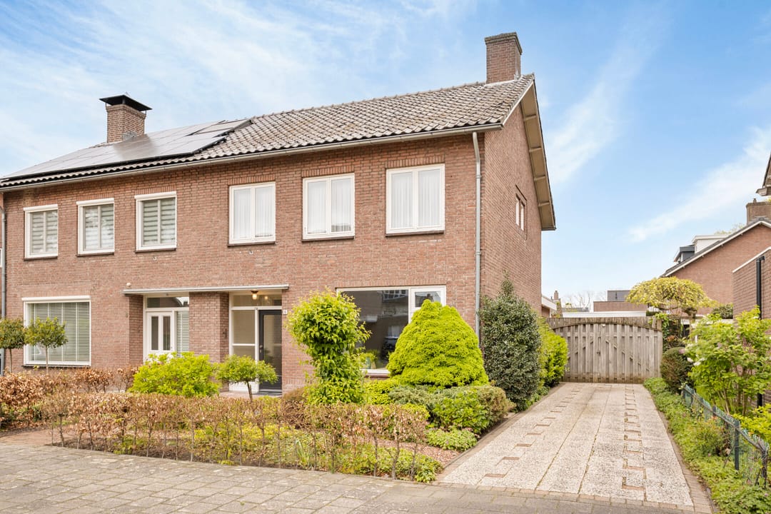 Foto 1 van Einthovenstraat 6