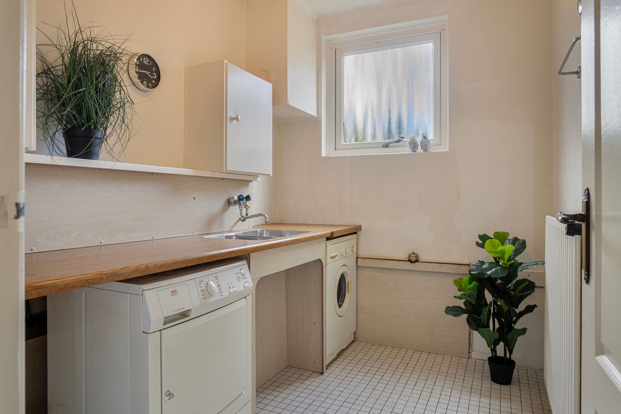 Foto 18 van Einthovenstraat 6