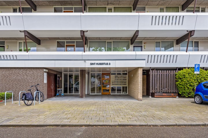 Bekijk foto 5 van Sint Hubertus 528