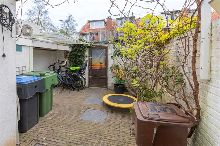 Bekijk foto 15 van Kneppelhoutstraat 45