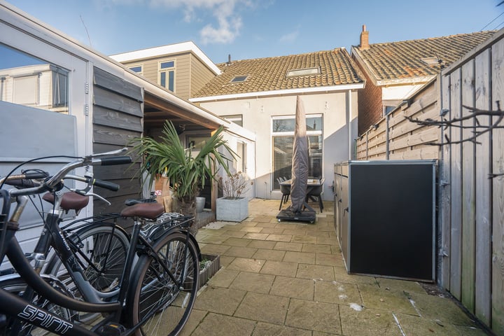 Bekijk foto 12 van Prins Hendrikstraat 42