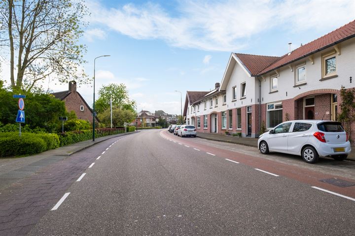 Bekijk foto 3 van Utrechtsestraatweg 45