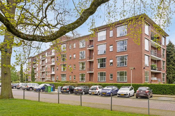 Bekijk foto 1 van Stadsmatenstraat 1-102