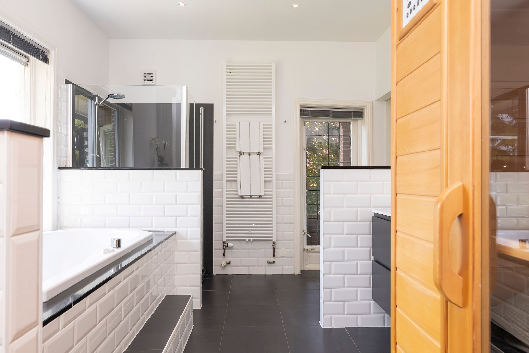 Foto 9 van Nieuwe Hilversumseweg 26