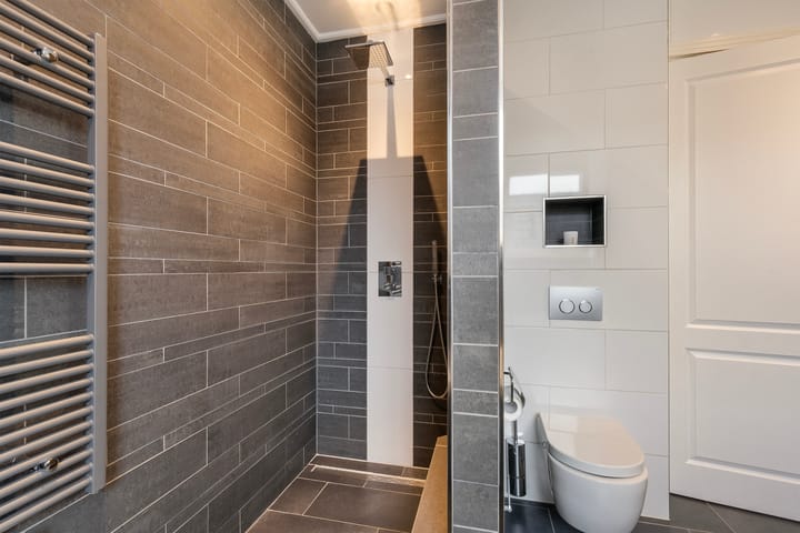 Photo 36 of Dokter Zoetemanstraat 9