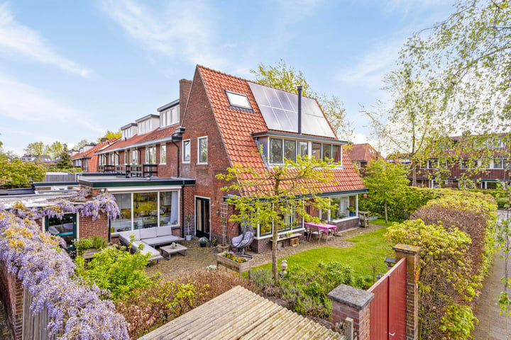 View photo 36 of Stephensonstraat 33