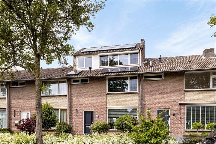 View photo 27 of Mauritsstraat 5