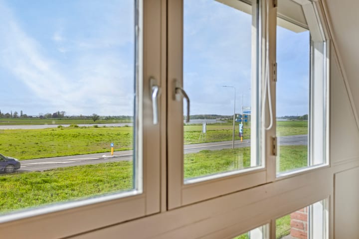 Foto 31 van Benedendijk 110