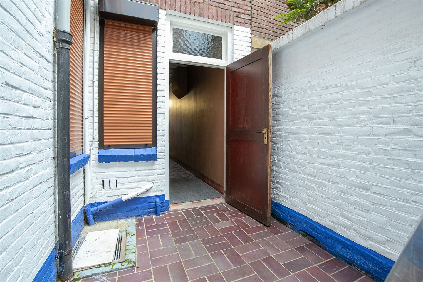 View photo 3 of Dautzenbergstraat 32-34