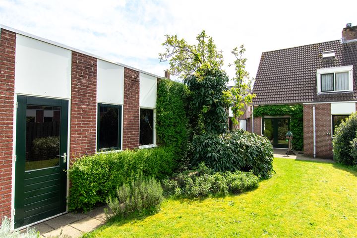 Bekijk foto 41 van Bergstraat 19