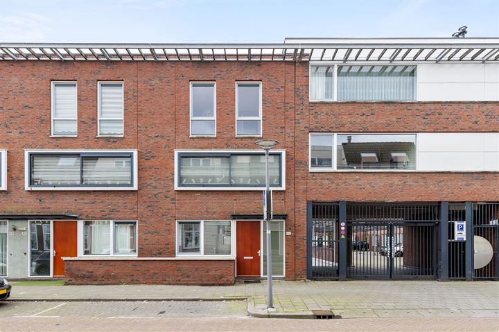 Bekijk foto 1 van Meidoornstraat 42