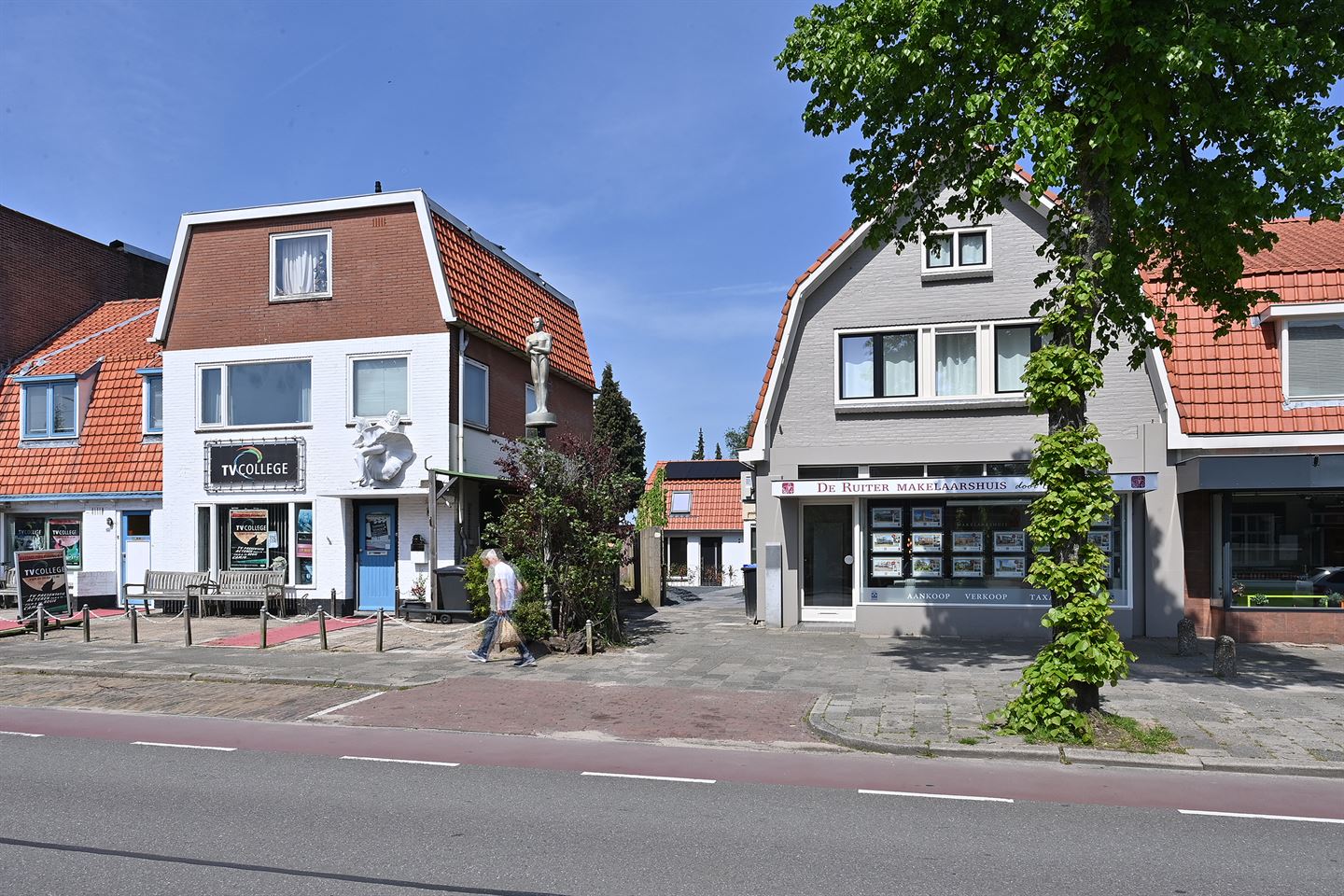 View photo 2 of Gijsbrecht van Amstelstraat 64-E