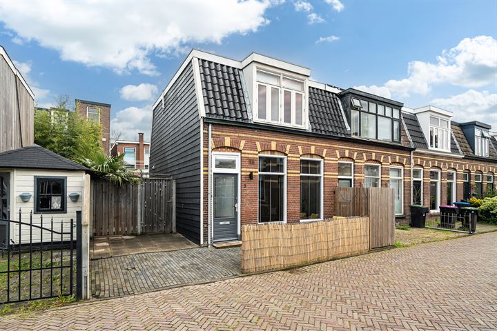 View photo 35 of van Asbeckstraat 3