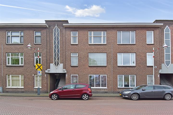 Bekijk foto 2 van Naarderstraat 91