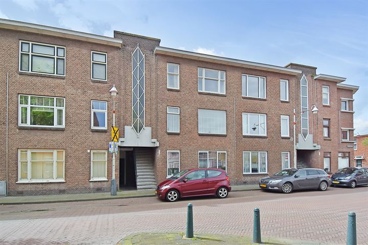 Bekijk foto 22 van Naarderstraat 91