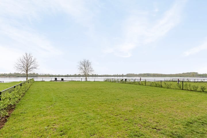 Foto 26 van Maasresidence Villa 93