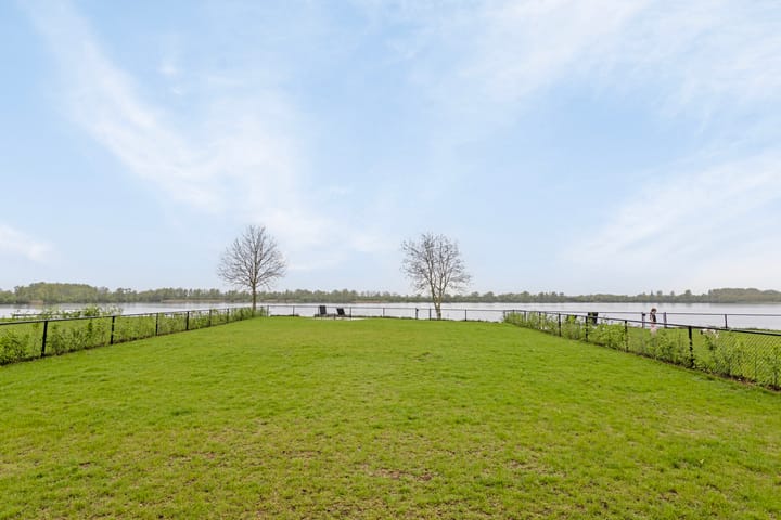 Foto 27 van Maasresidence Villa 93