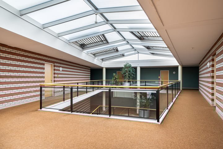 Foto 9 van Museumplein 58