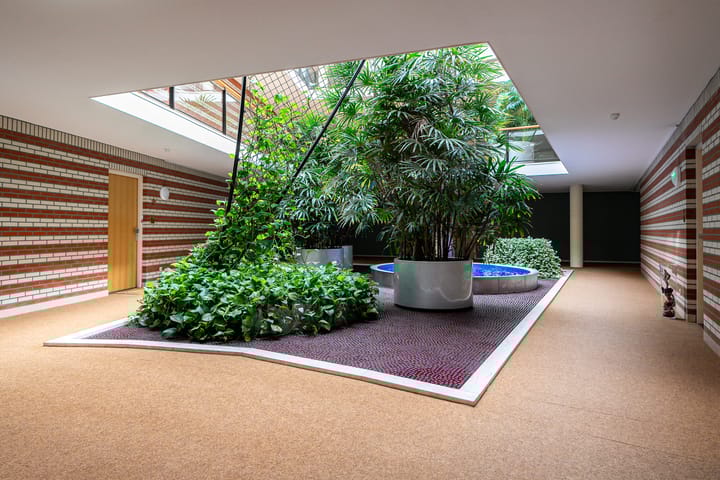 Foto 5 van Museumplein 58